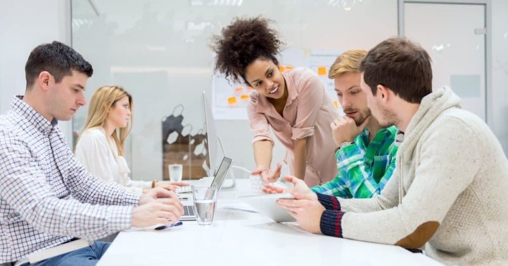 Les startups SaaS à suivre en 2022 – Sélection et avis 2 meilleures start ups 2022